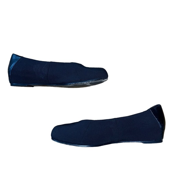 EILEEN FISHER Black Grosgrain Ballet Flats - Picture 4 of 9